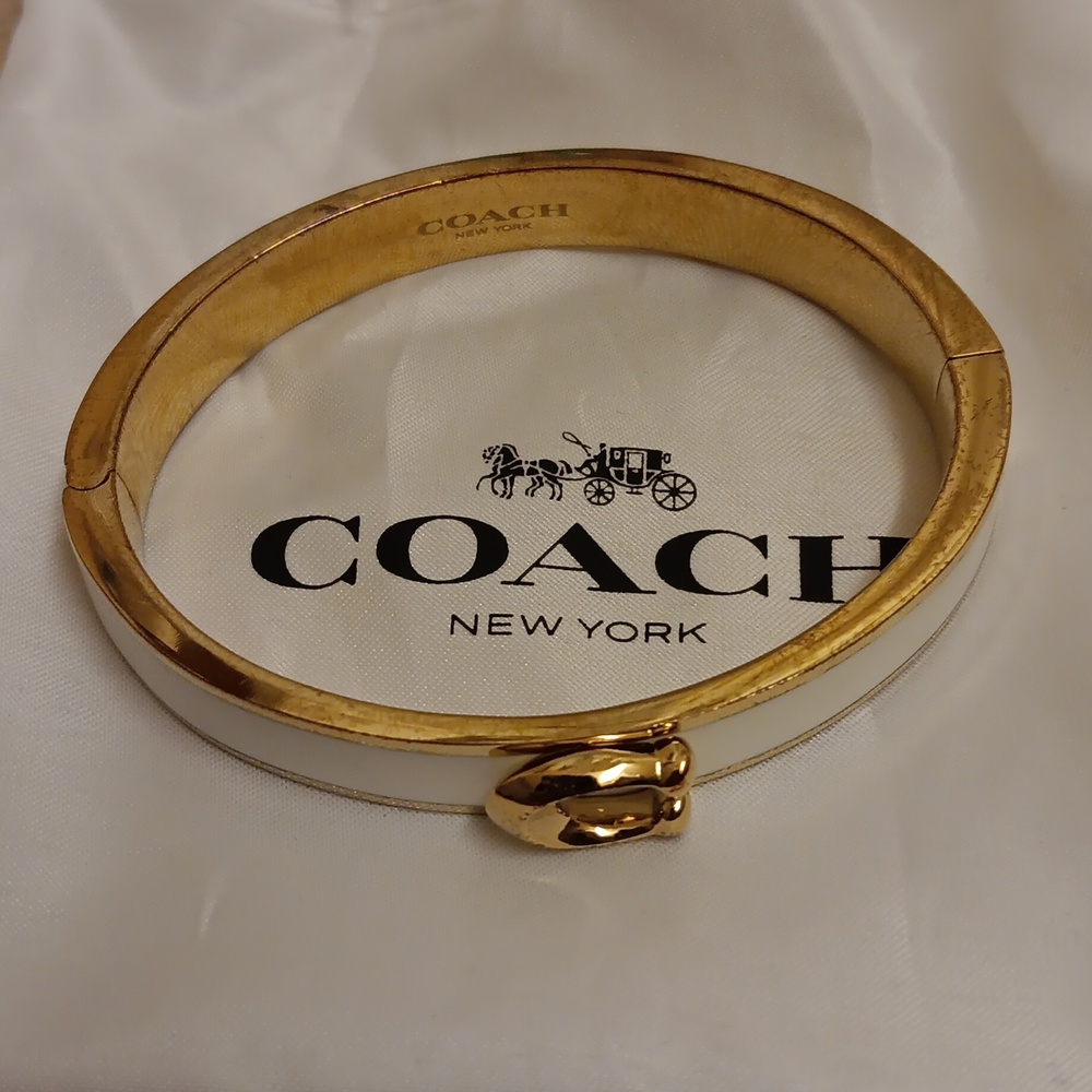 2-for-1 Coach pink & white bracelet - Picture 8 of 8